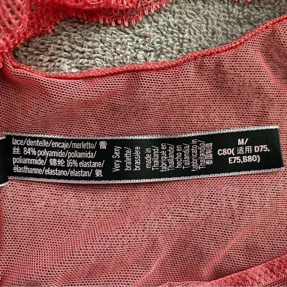 Victoria’s Secret‎ Coral Lace Very Sexy Bralette Size Medium